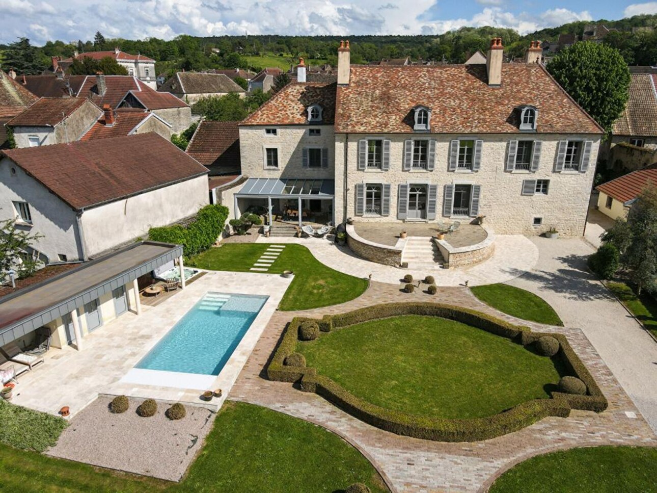 Photos 1 - Prestigious - MAISON DE MAITRE A GY