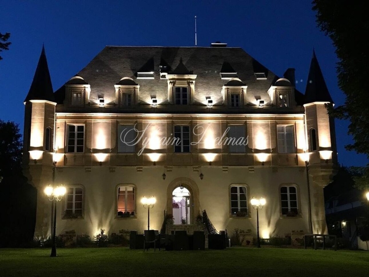 Photos 6 - Prestige - Château XIX° 42 chambres proche d'un site touristique mondialement connu