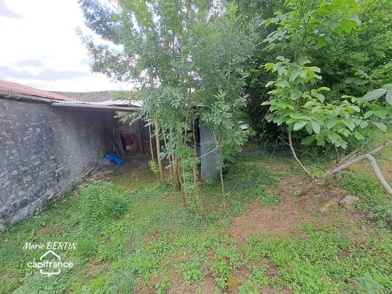 Photos 4 - Tourist - Dpt Deux Sèvres (79), à vendre MONTIGNE maison P1