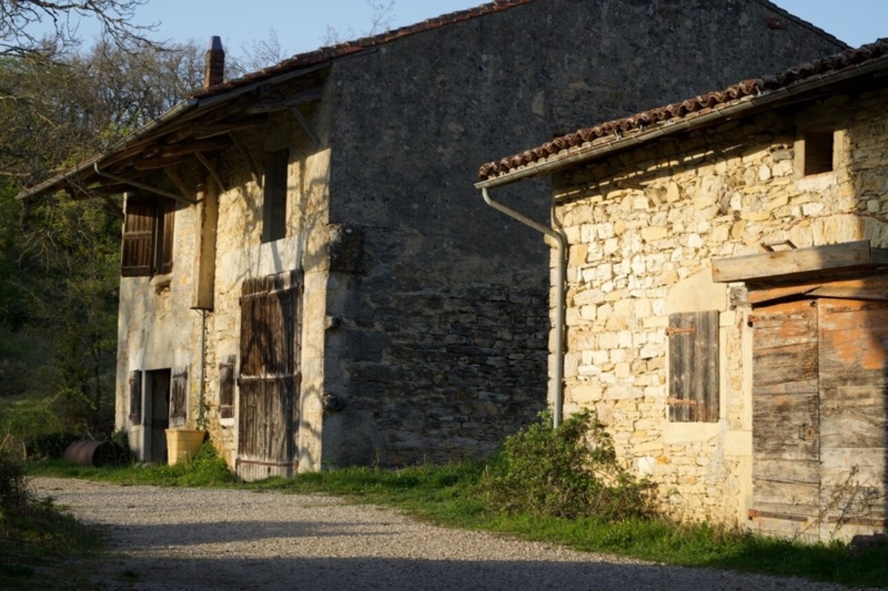 Photos 3 - Touristique - Maison à vendre 5 pièces AMBRONAY (01)