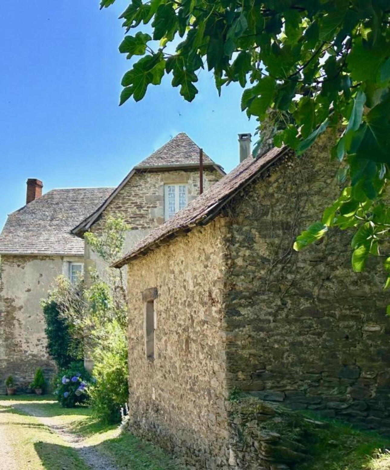 Photos 2 - Tourist - Farm with outbuildings