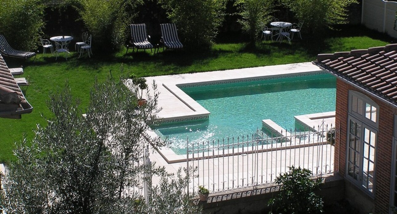 Photos 2 - Prestige - Dpt Gers(32), ELEGANTE MAISON DE MAITRE XIX, avec gite indépendant, maison de gardien avec jardin, garage, piscine, sur les Chemins de St jacques