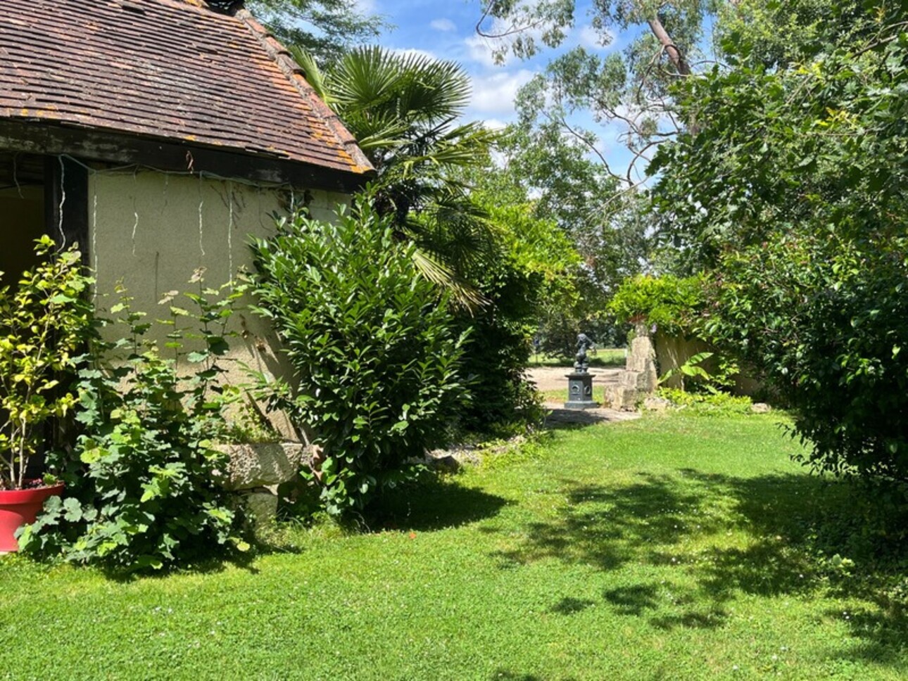 Photos 9 - Équestre - Dpt Gers (32), à vendre VIC FEZENSAC proche: ELEGANTE PROPRIETE GASCONNE sans travaux piscine 5HA,- gîtes- chambres d'hôtes - évènementiels