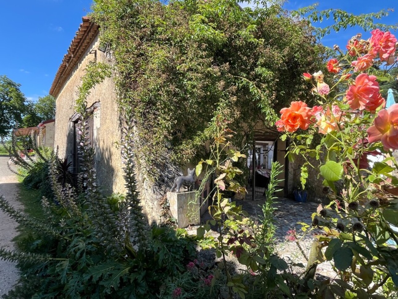 Photos 30 - Équestre - Dpt Gers (32), à vendre VIC FEZENSAC proche: ELEGANTE PROPRIETE GASCONNE sans travaux piscine 5HA,- gîtes- chambres d'hôtes - évènementiels