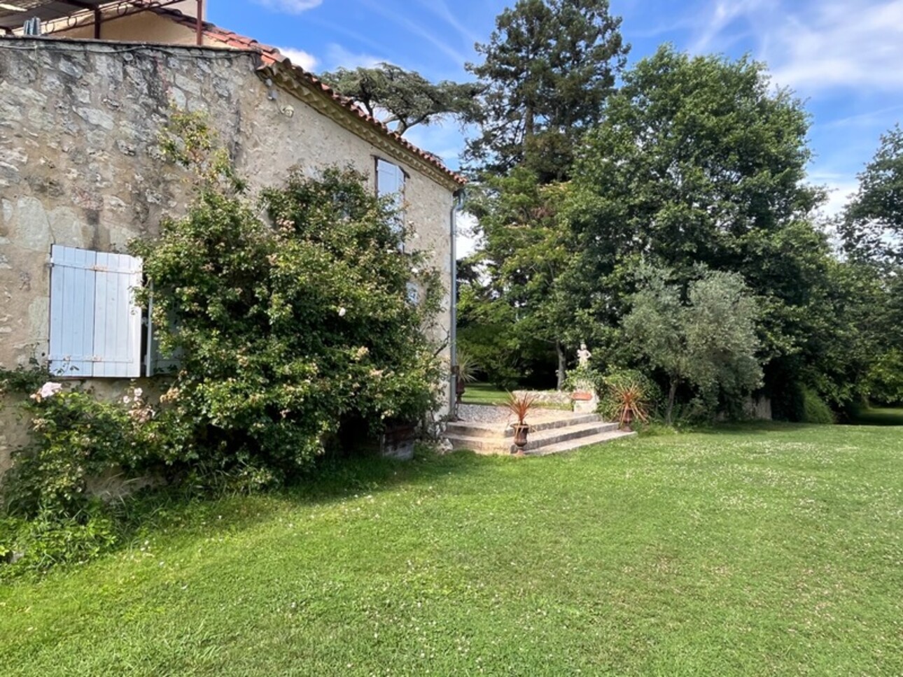 Photos 46 - Équestre - Dpt Gers (32), à vendre VIC FEZENSAC proche: ELEGANTE PROPRIETE GASCONNE sans travaux piscine 5HA,- gîtes- chambres d'hôtes - évènementiels