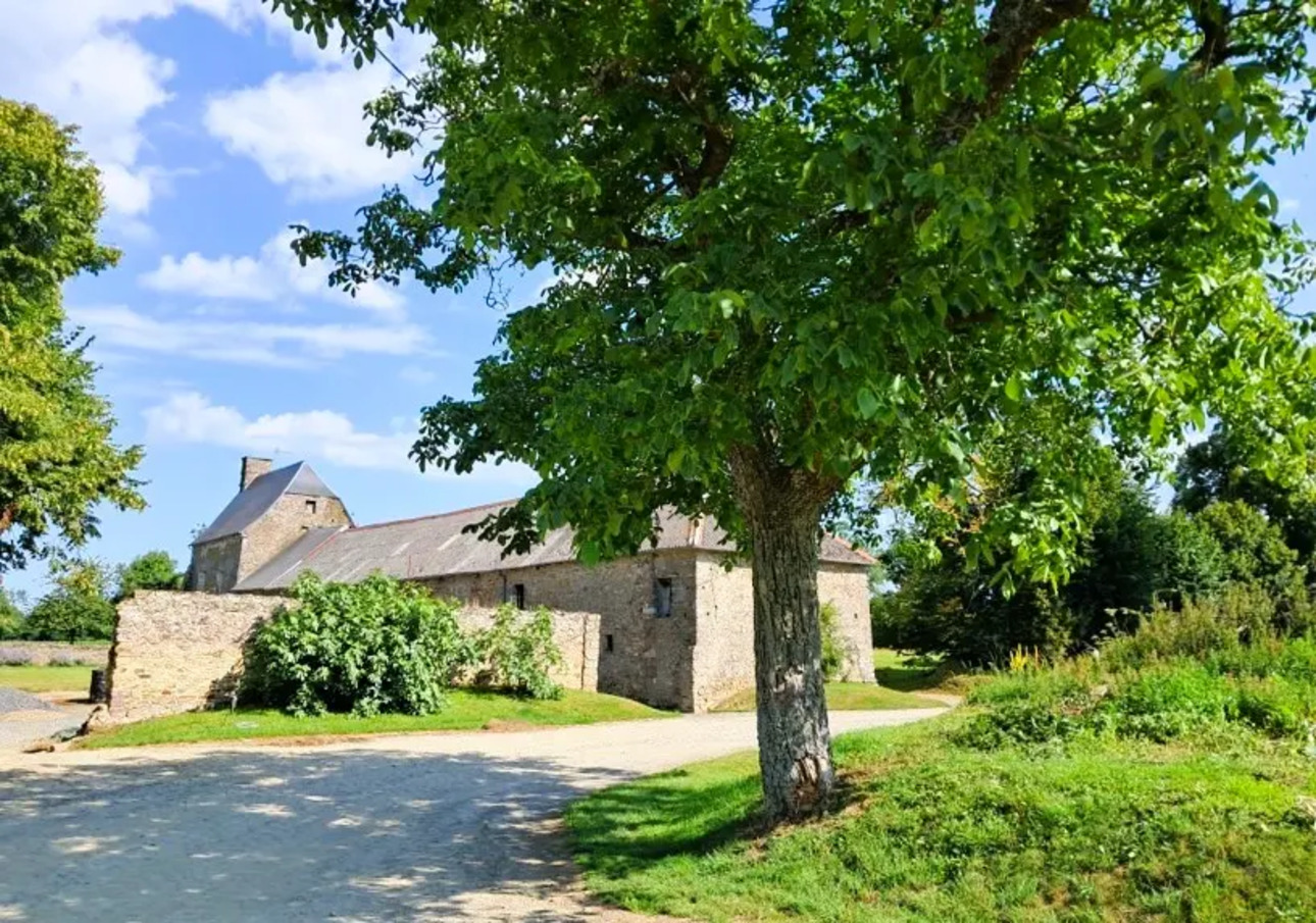 Photos 1 - Équestre - MANCHE – PROPRIETE AGRICOLE DE 45 HECTARES AVEC MANOIR.