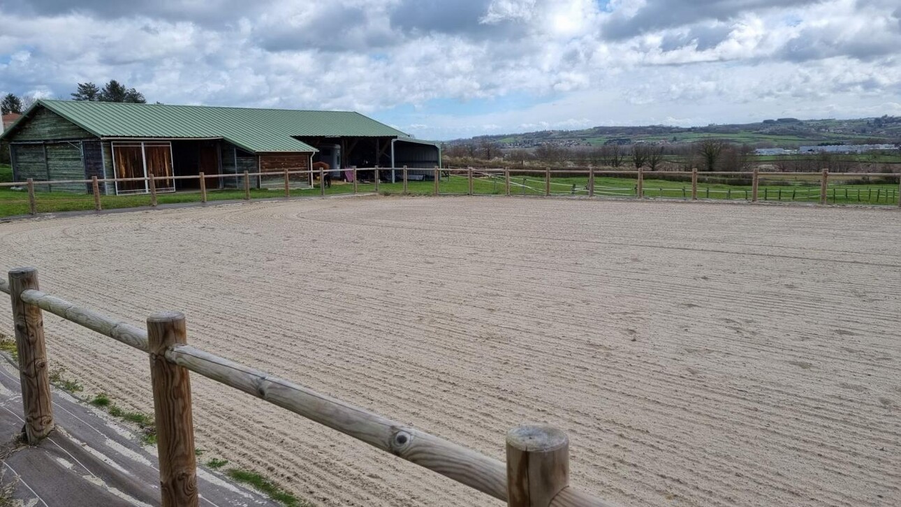 Photos 4 - Equestrian - Maison avec infrastructures équestres sur 2,7 Ha- Proche Vichy