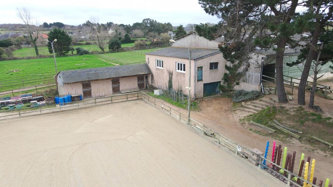 Photos 10 - Équestre - PONEY-CLUB DE BORD DE MER, SUR 5,6 HA - SECTEUR NORD MANCHE