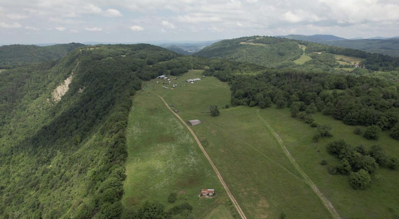 Photos 2 - Équestre - Propriété équestre sur 80Ha dans l'Ain! En exclusivité Eques