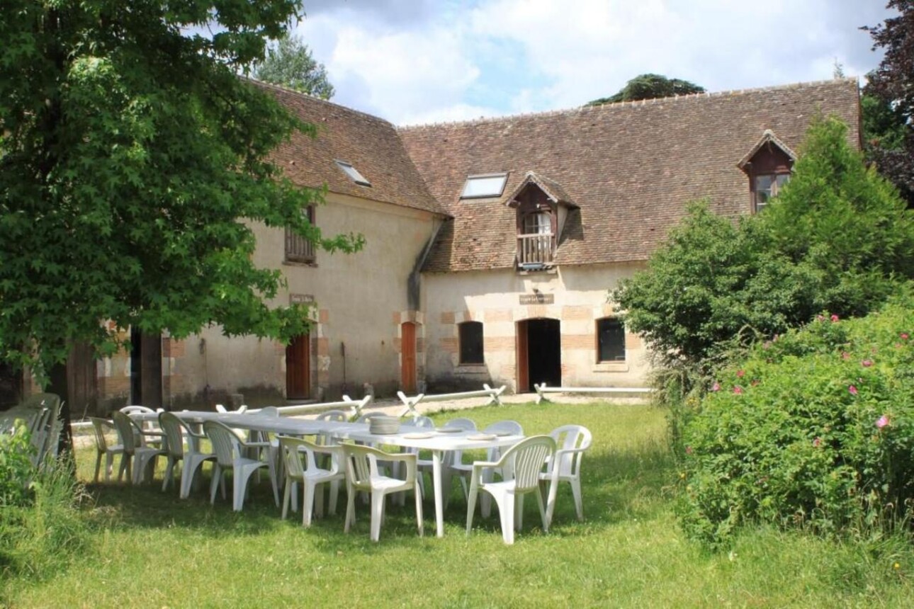 Photos 4 - Equestrian - Gîte de Groupe et Centre Équestre à Deux Pas du Château de C