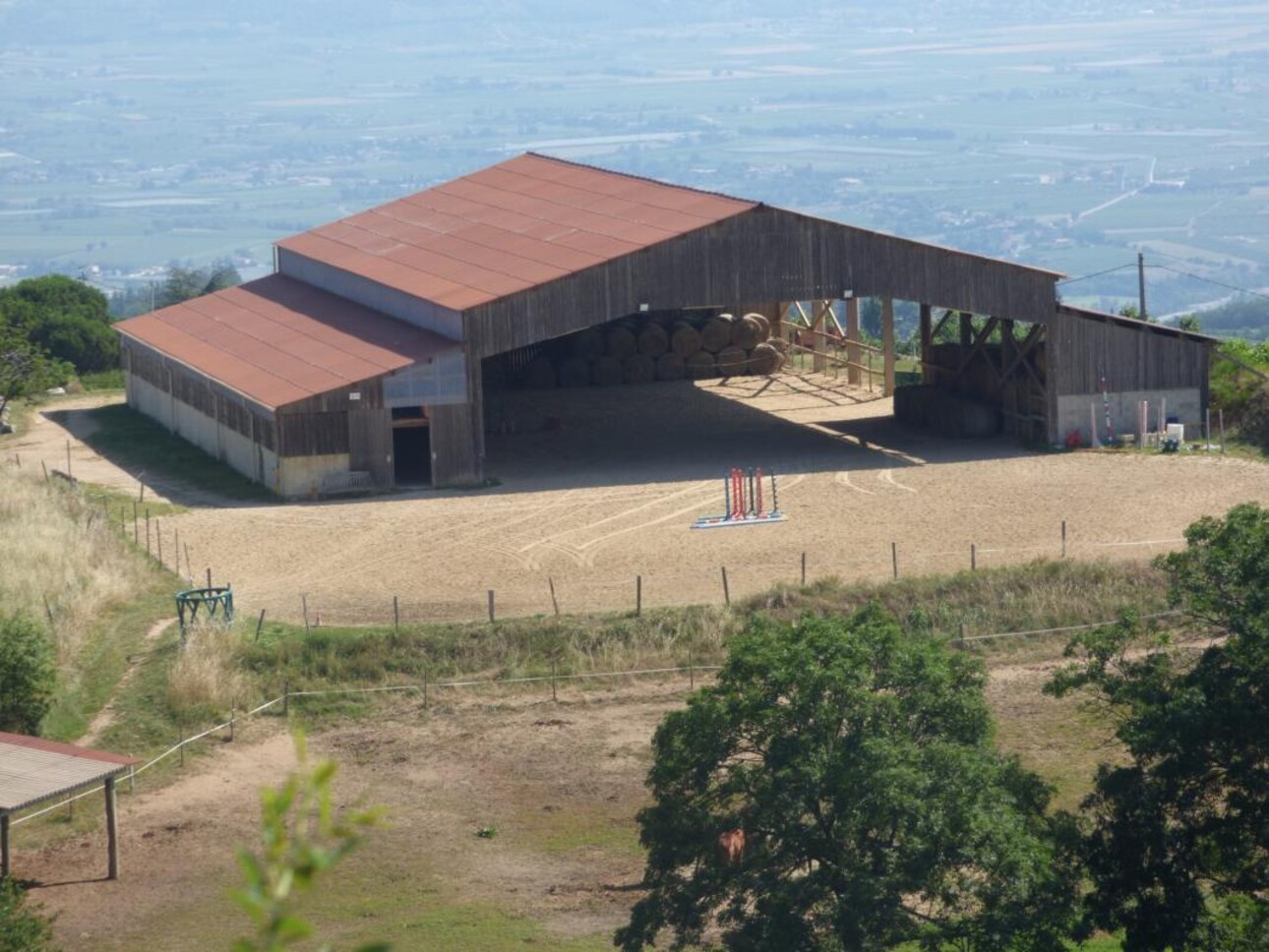 Photos 1 - Equestrian - Ecurie de propriétaire et Centre équestre sur 25 ha - A 20 min