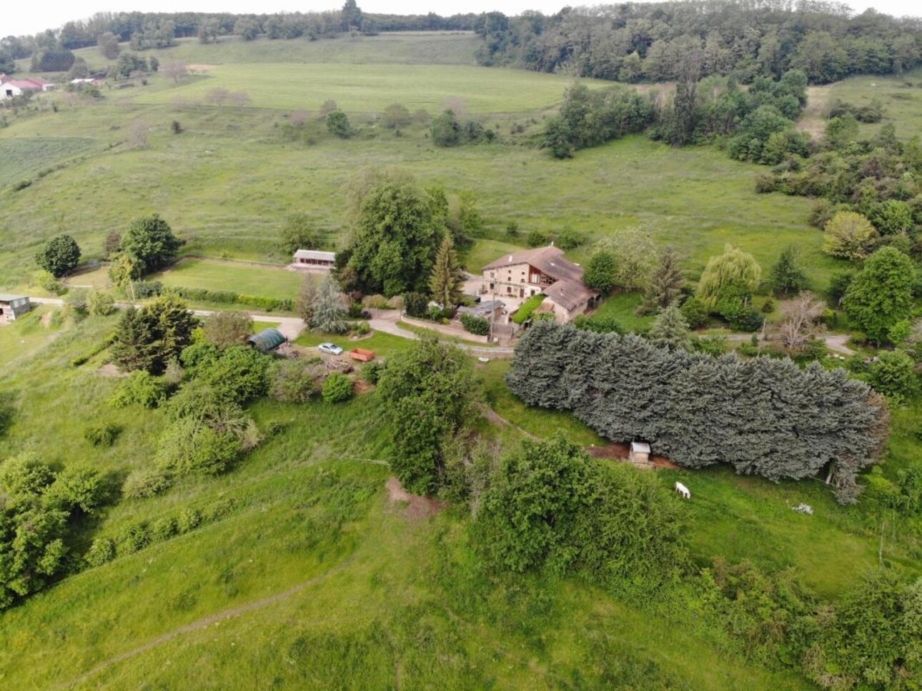 Photos 1 - Equestrian - Propriété équestre de 26,9 ha - Au coeur de la Drome des Coll