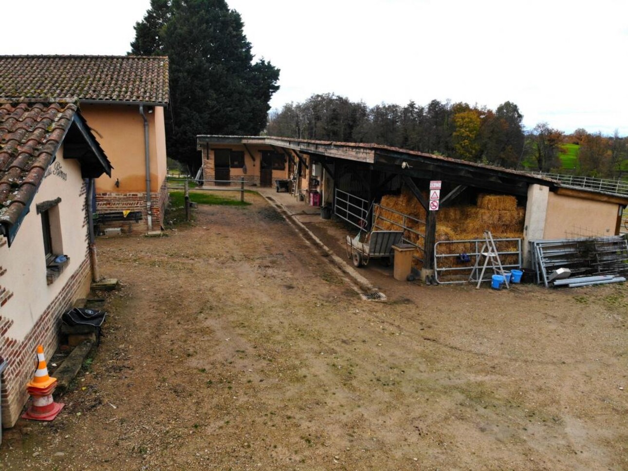 Photos 7 - Equestrian - Propriété équestre de 11,5 ha - Secteur Sud-Est Macon (01)