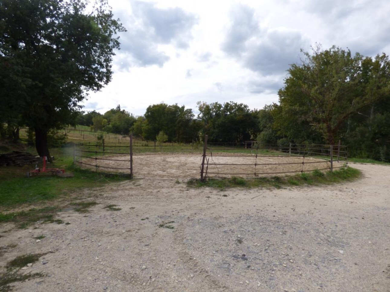 Photos 7 - Equestrian - Centre équestre en activité sur 21 ha