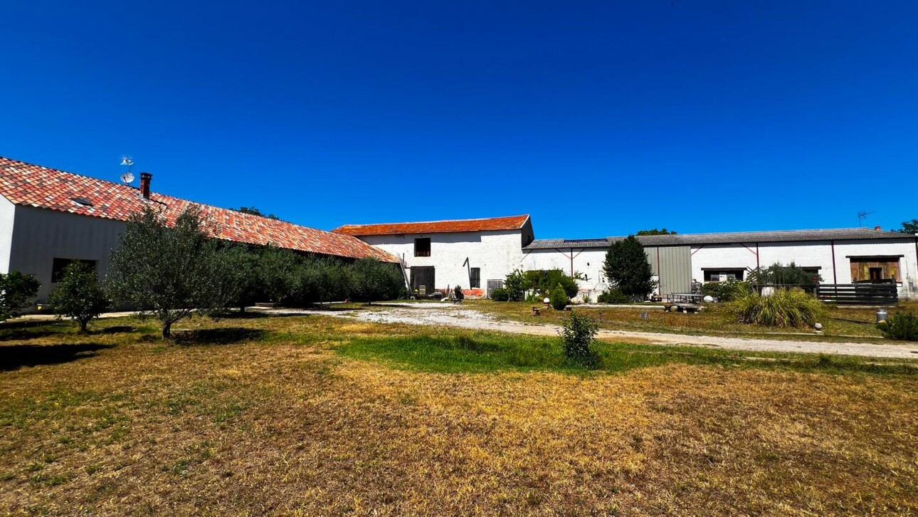 Photos 1 - Touristique - Ancienne Ferme rénovée avec dépendance