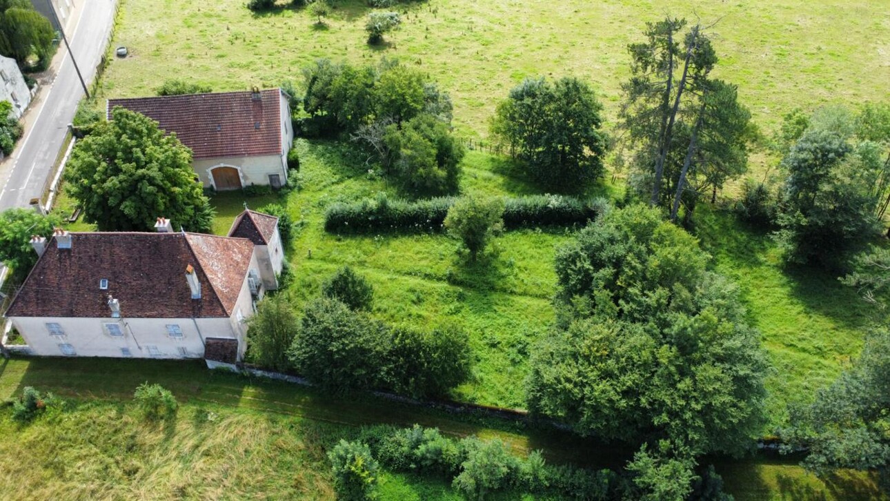 Photos 3 - Équestre - Maison de maître à restaurer proche de Dole