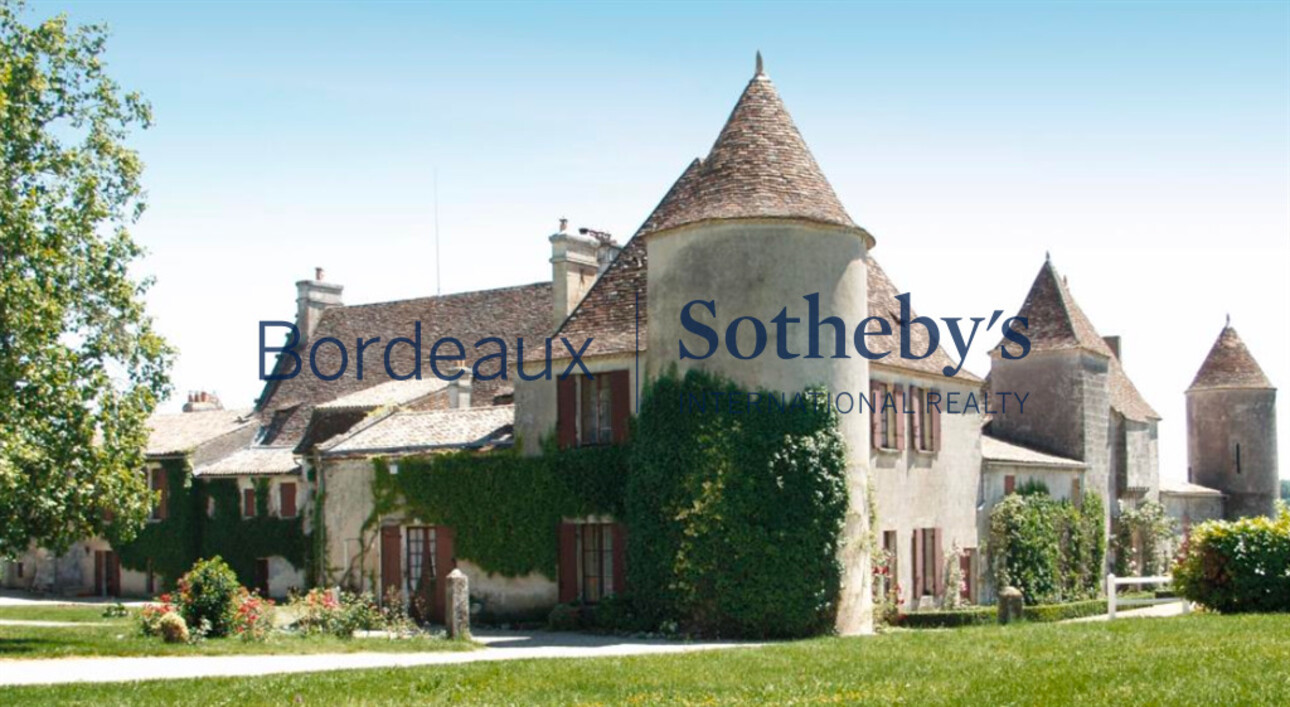 Photos 3 - Prestigious - SAINT EMILION - MAGNIFICENT HISTORIC ESTATE - CHÂTEAU, OUTBUILDINGS - 112 HECTARES