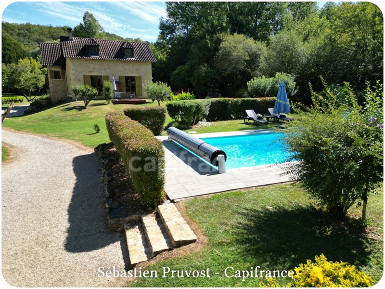 Photos 24 - Prestige - Dpt Dordogne (24), à vendre PROCHE MONTIGNAC (24) Propriete P14 de 322 m² - Terrain 14 080 m² - 4 Gîtes - étang et piscine