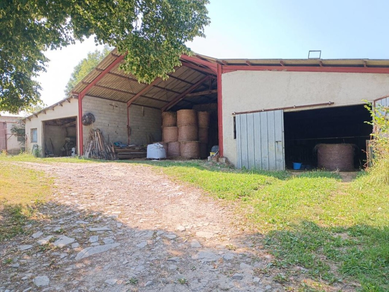 Photos 6 - Tourist - Farm with outbuildings