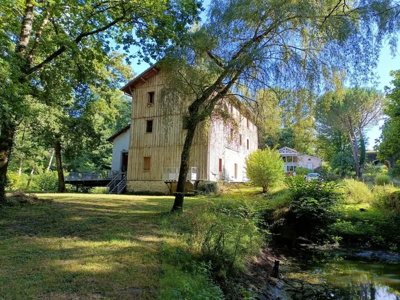 Photos 1 - Prestige - Domaine du 15ème siècle avec un moulin, une ferme  landaise, une rivière sur 2,4 hect