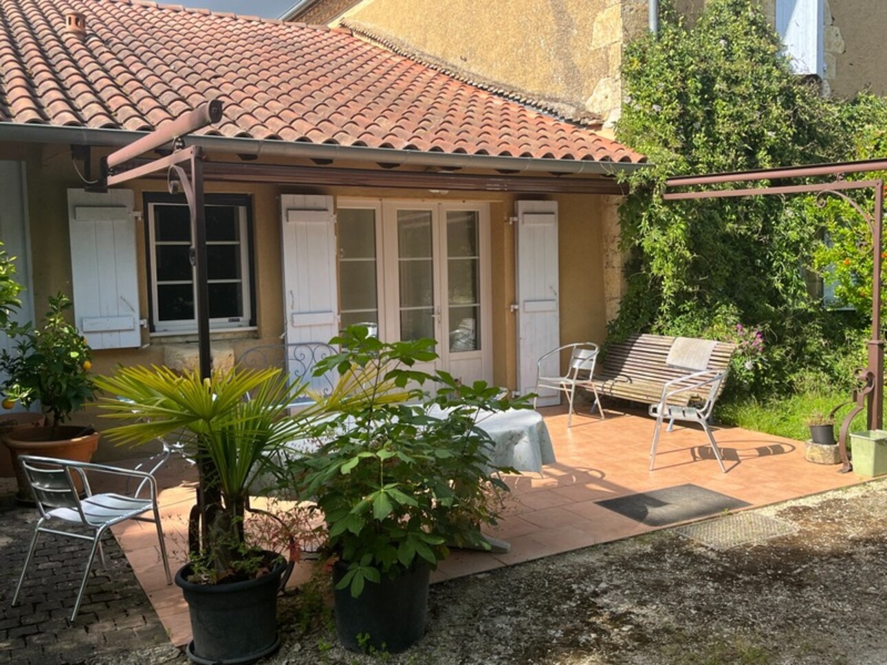 Photos 20 - Prestige - Dpt Gers (32), à vendre AUCH 20min, authentique PROPRIETE GASCONNE composée d'une MAISON de MAITRE, d'un gite independant, dépendances, piscine, 1.5ha clos et paysagé , SANS VIS A VIS, au CALME, proche de FLEURANCE et LECTOURE