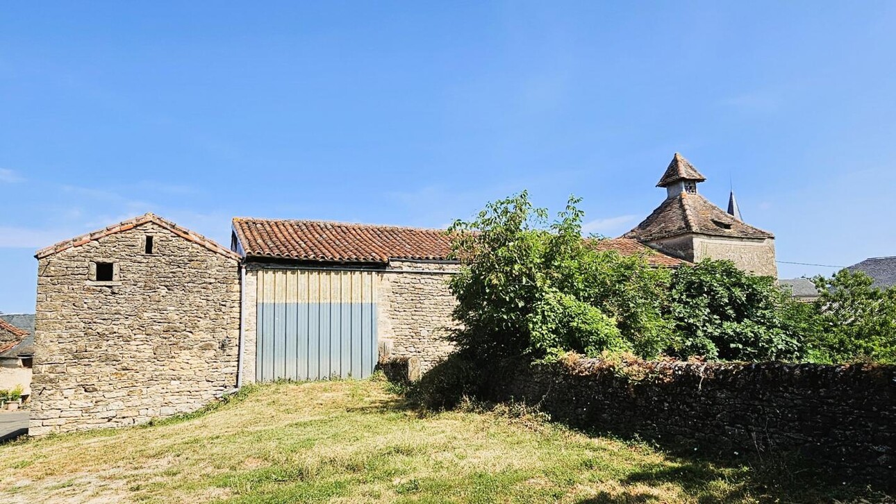 Photos 8 - Tourist - Farm with outbuildings