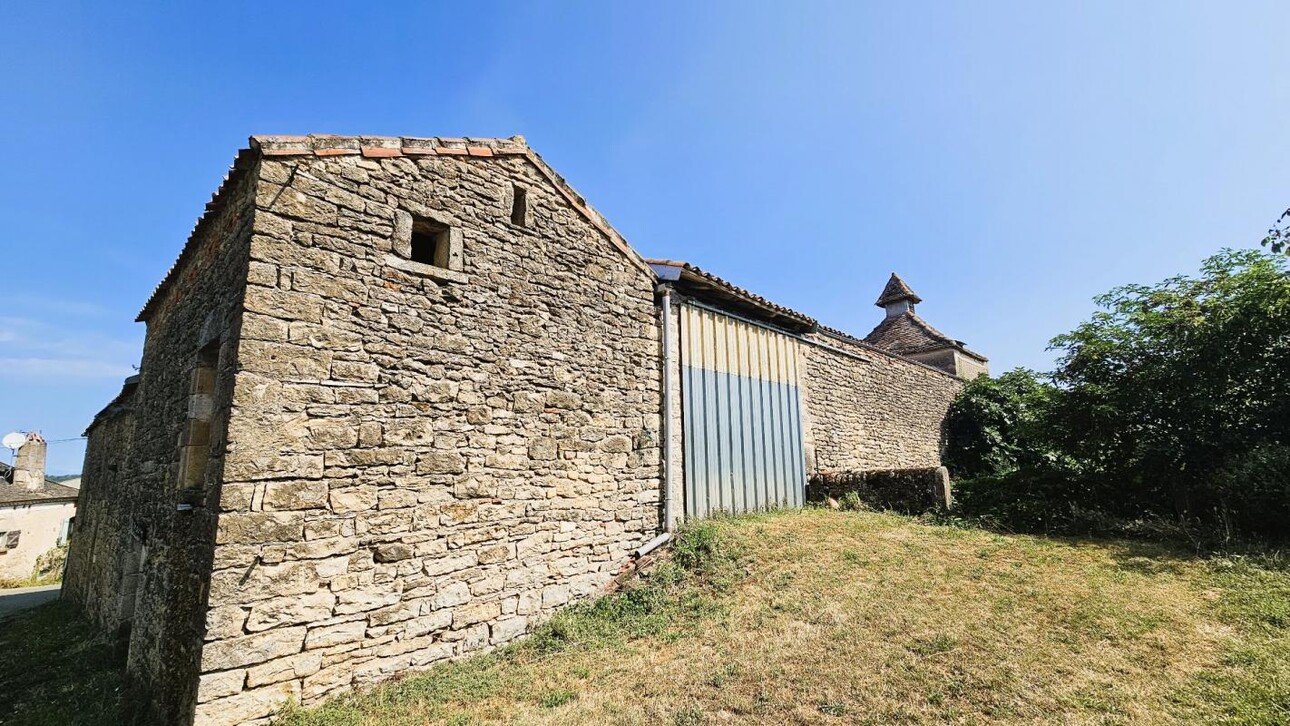 Photos 14 - Tourist - Farm with outbuildings