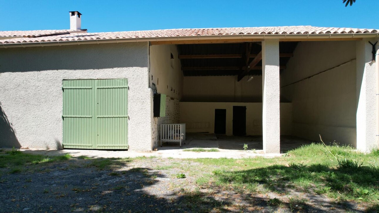 Photos 27 - Touristique - Charmante ancienne ferme à vendre avec grand terrain et poss