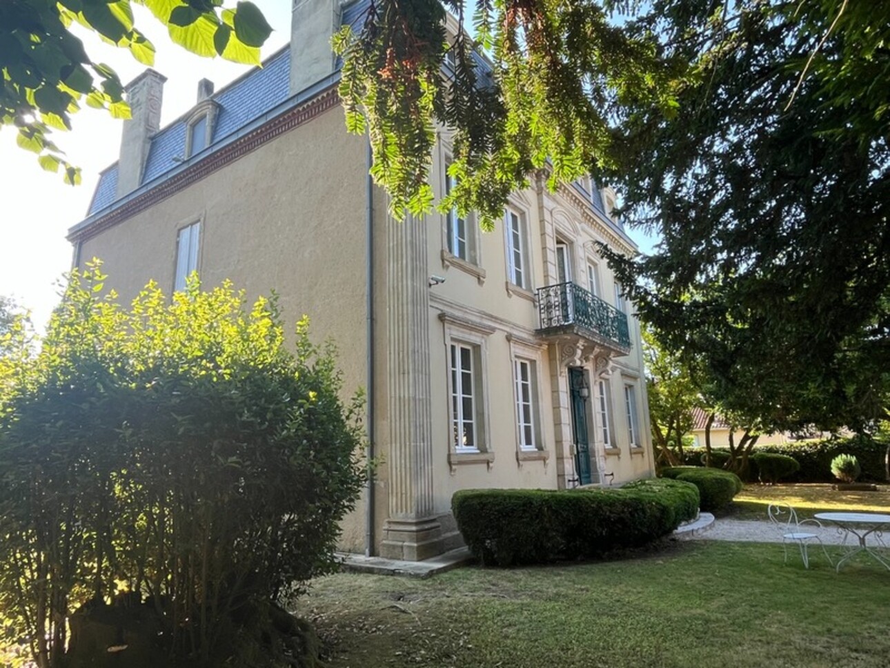 Photos 16 - Prestige - ELEGANTE MAISON DE NOTABLE à Marciac (32), sans travaux, avec maison d'artistes ou gîte, parc séculaire clos de murs