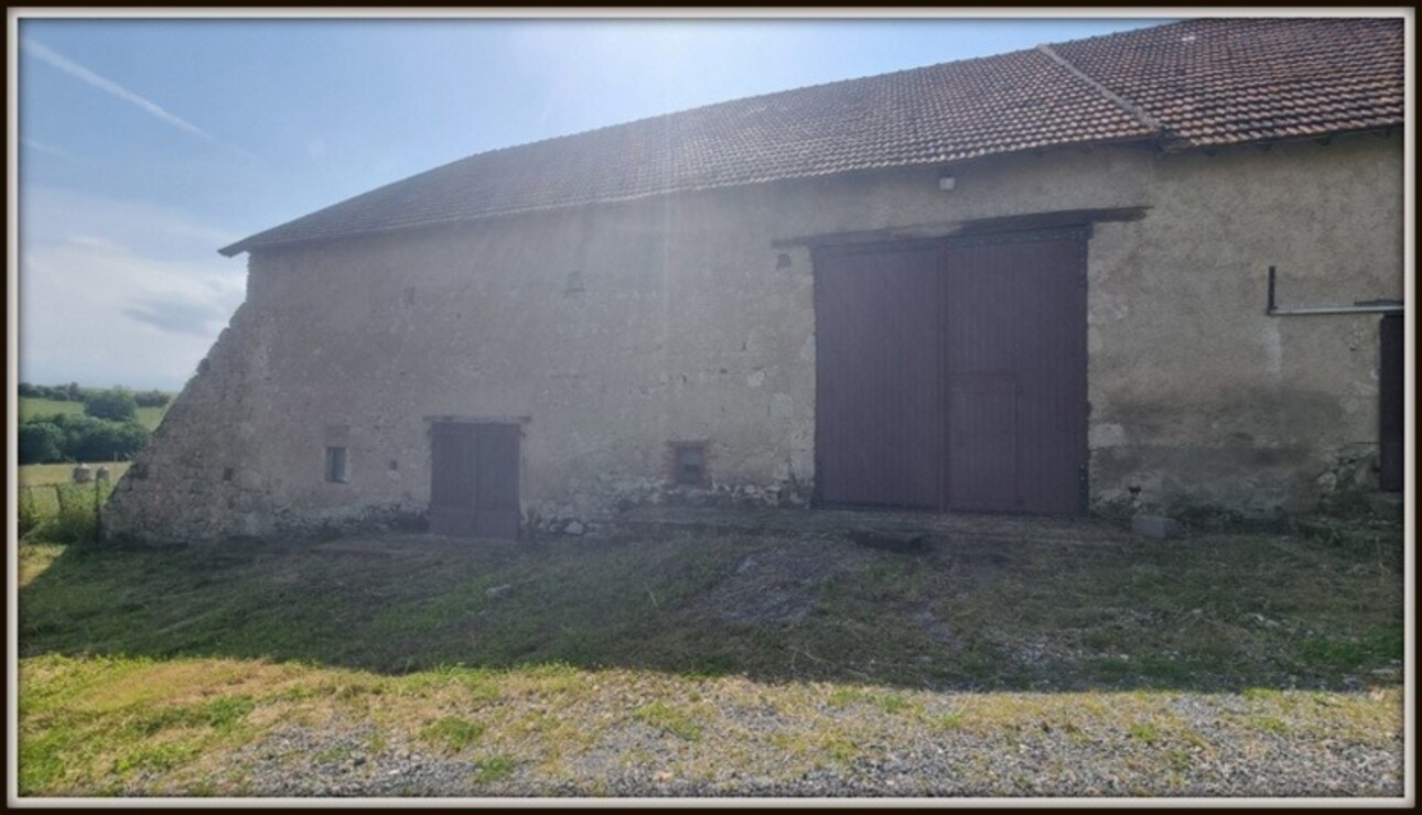 Photos 13 - Tourist - Dpt Allier (03), for sale near LAPALISSE property comprising two houses, outbuildings, and 18 hectar