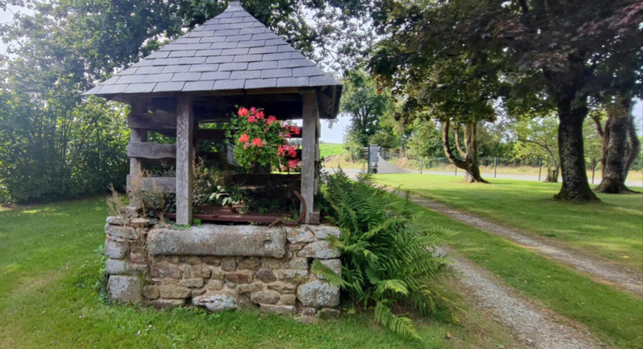 Photos 22 - Touristique - Propriété : MANOIR de 220 M² et Maison indépendante de 80 M² 12 pièces proche de LAVAL (53)