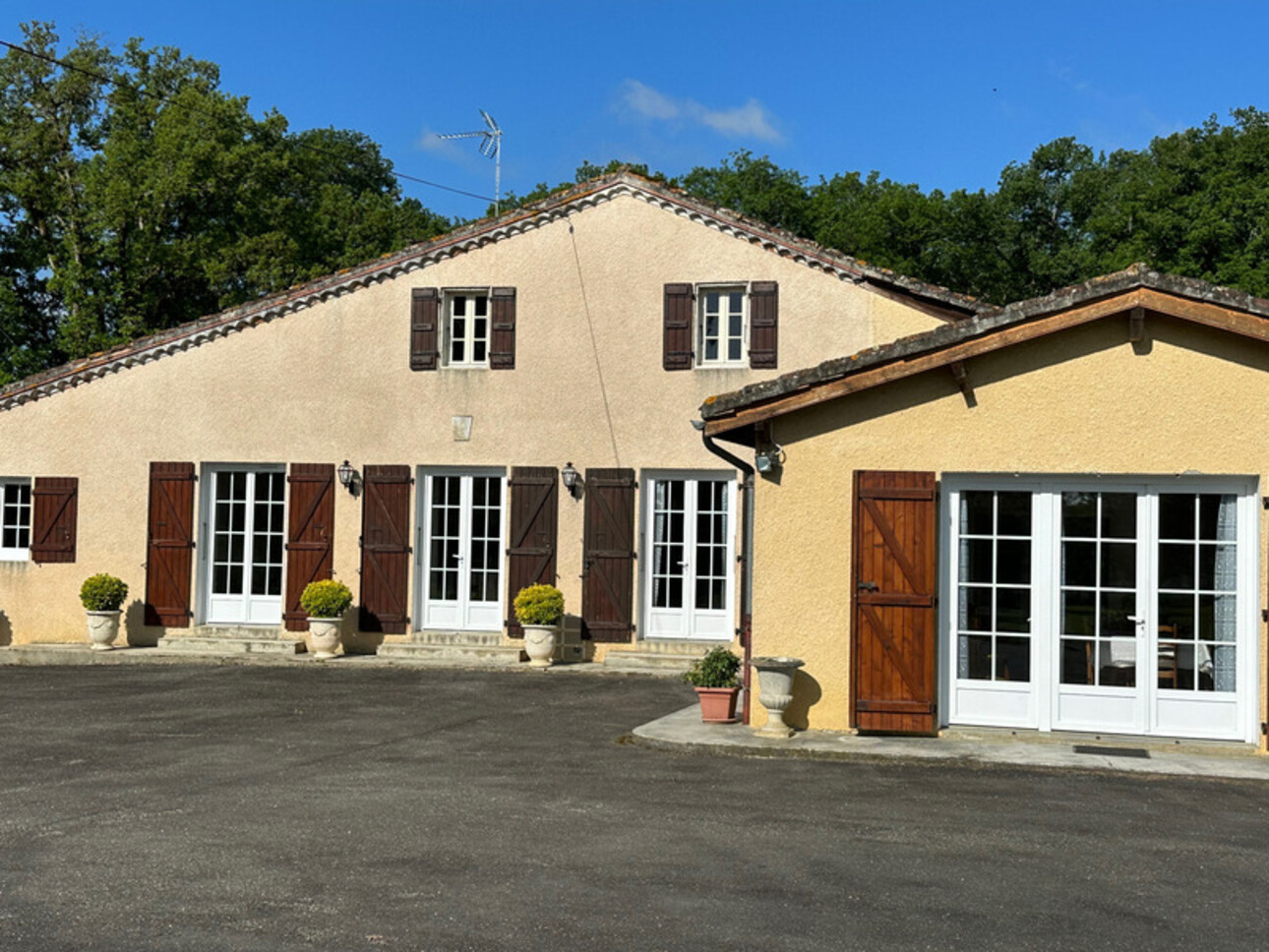 Photos 9 - Tourist - Dpt Gers (32), for sale near LUPIAC - 2 houses of 222 m2 and 164 m2 - Gite and outbuildings - Land o