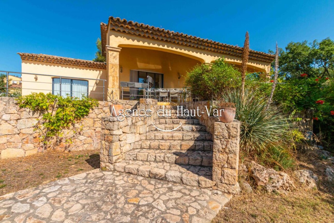 Photos 9 - Prestigious - Superb modern villa, 4 bedrooms, 3300m2 of land