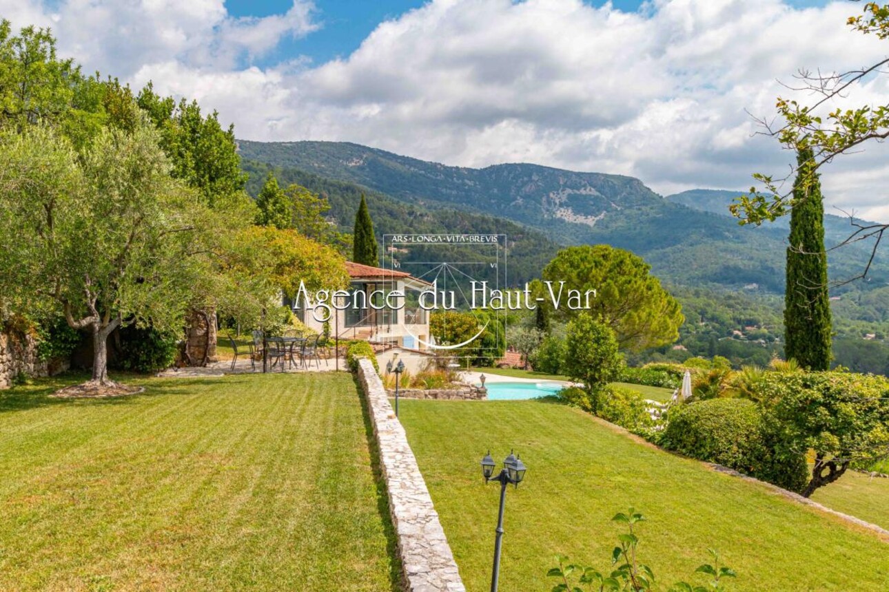 Photos 10 - Prestigious - Exceptional villa, heart of village, exceptional view