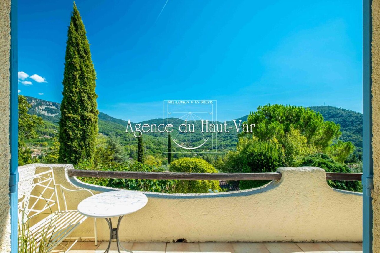 Photos 18 - Prestigious - Exceptional villa, heart of village, exceptional view