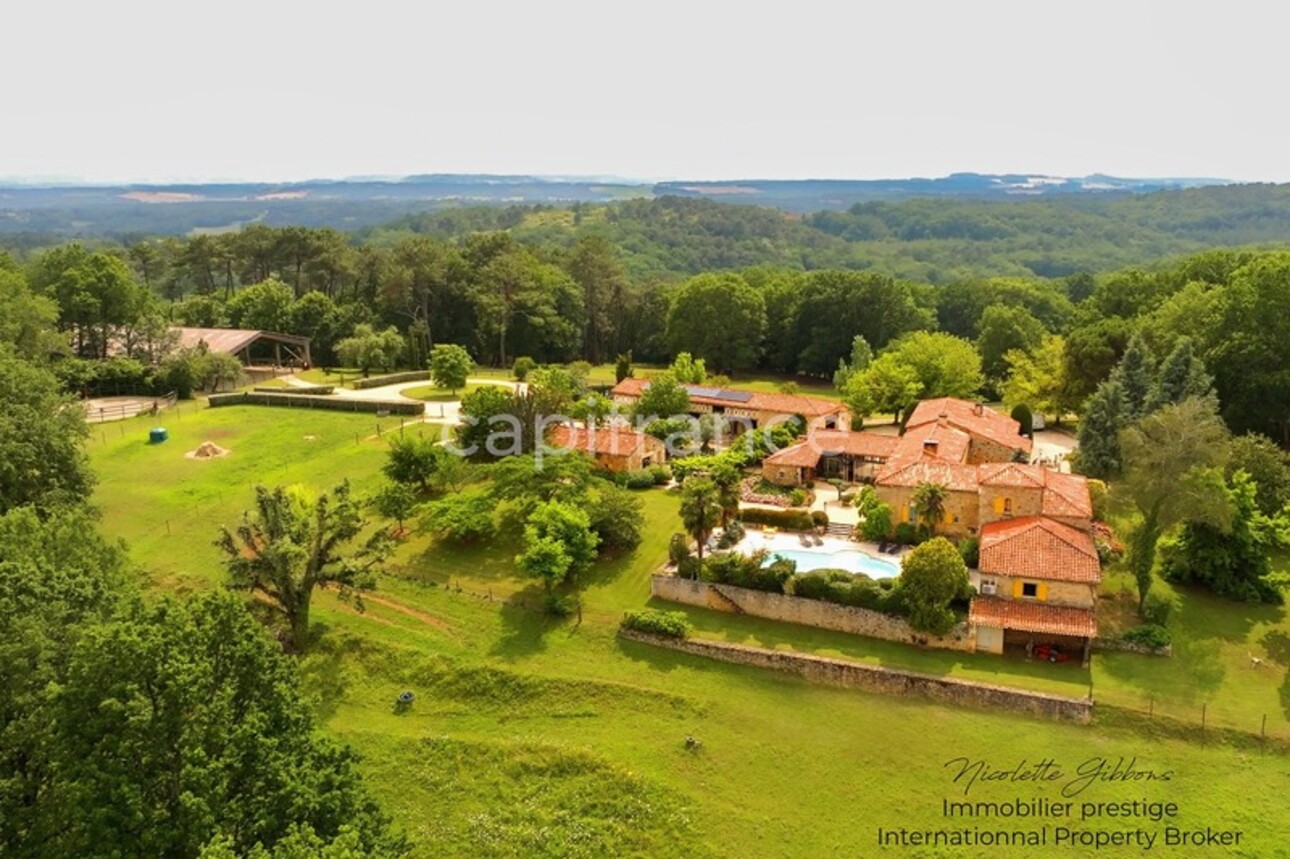 Photos 1 - Équestre - Dpt Dordogne (24), à vendre proche de MONPAZIER magnifique propriété équestre