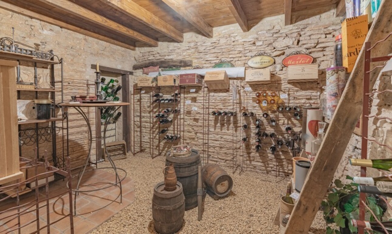 Photos 24 - Équestre - Dpt Dordogne (24), à vendre proche de MONPAZIER magnifique propriété équestre