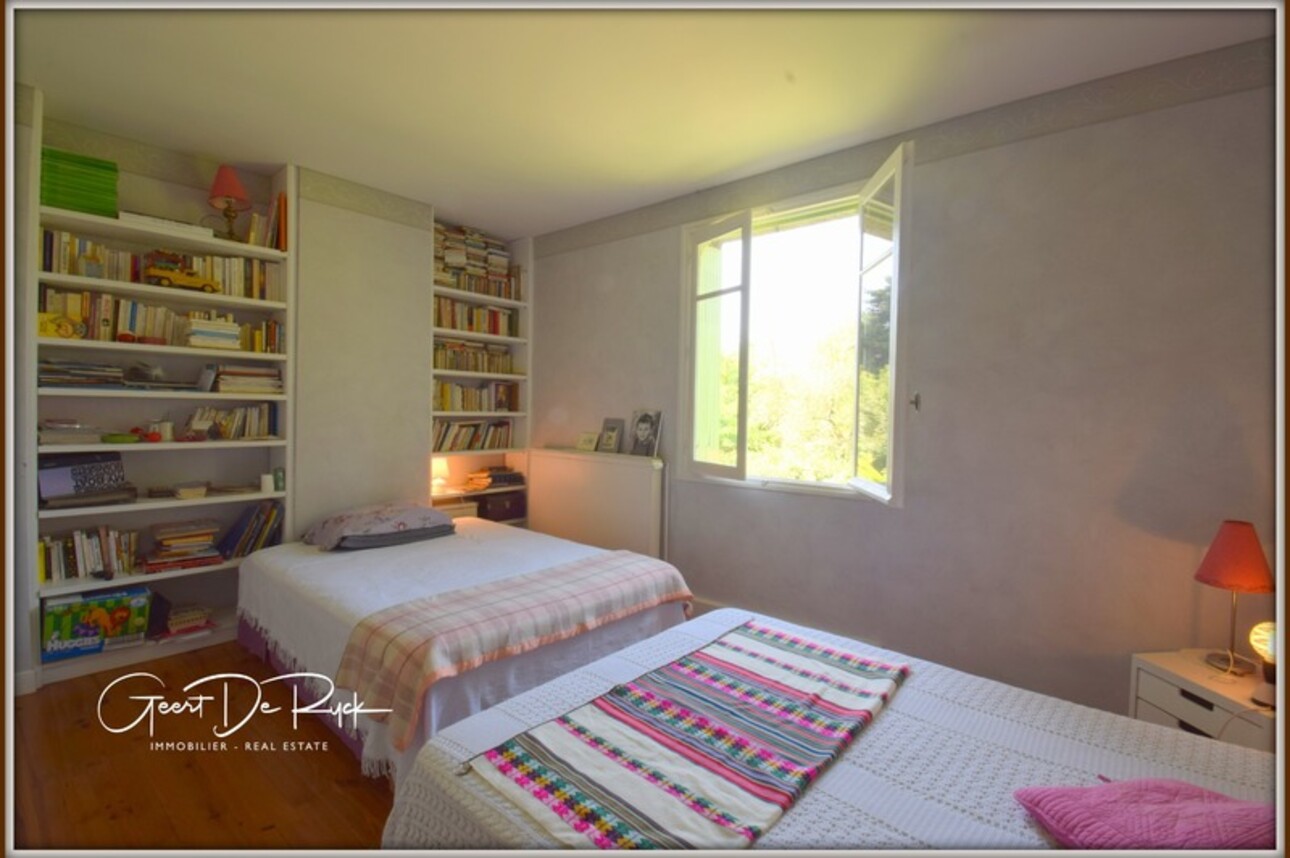 Photos 8 - Tourist - Real estate complex of a family home and a small house for sale T10 rooms near LIMOUX (11)