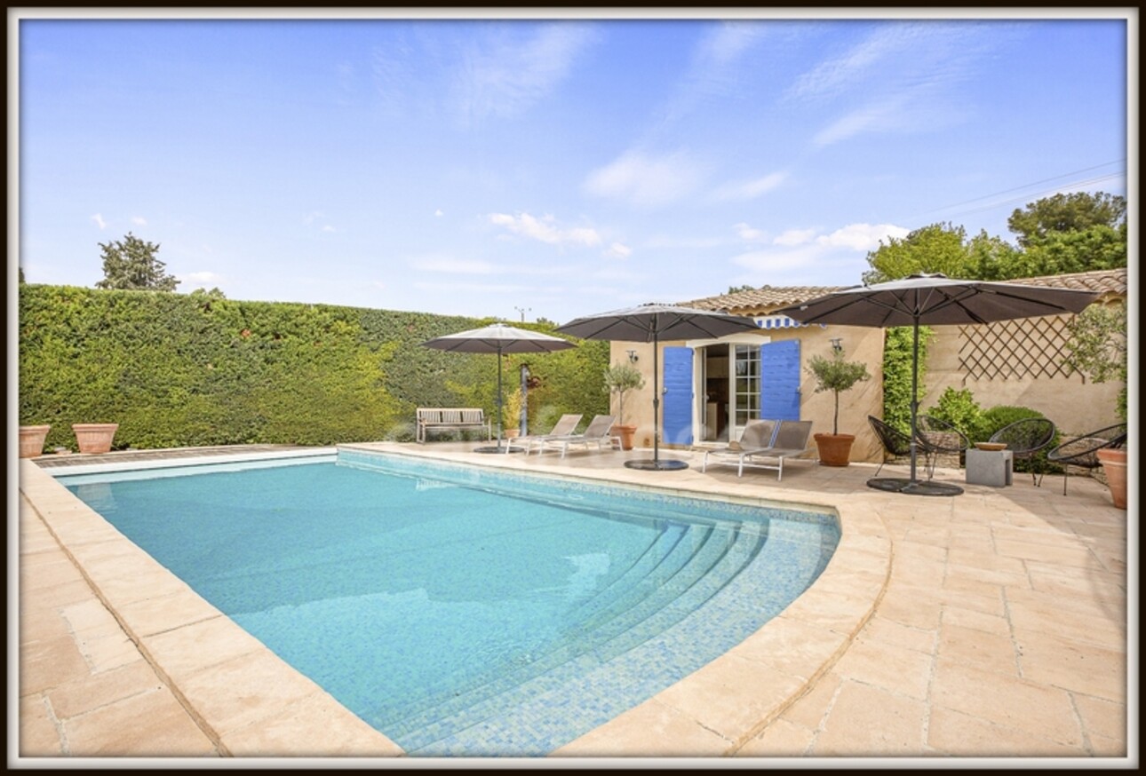 Photos 8 - Prestigious - DRAGUIGNAN property offering a villa with 8 rooms and an independent studio in a large enclosed gard