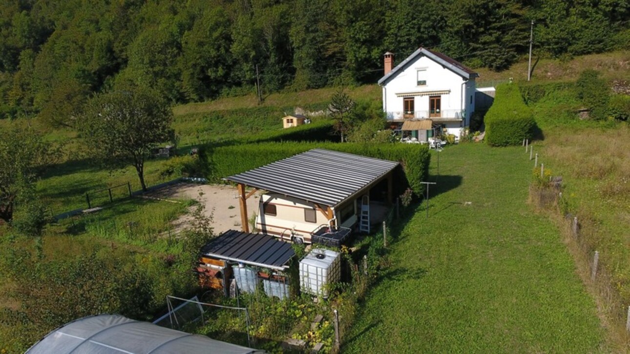 Photos 6 - Foncière - Terrain de loisir à vendre  CHALEY (01) 204 m² avec carport