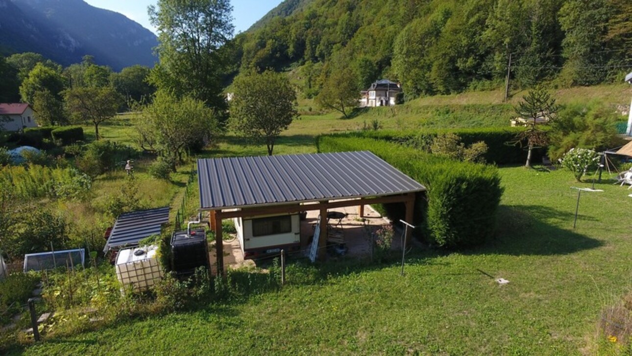 Photos 7 - Land - Terrain de loisir à vendre  CHALEY (01) 204 m² avec carport