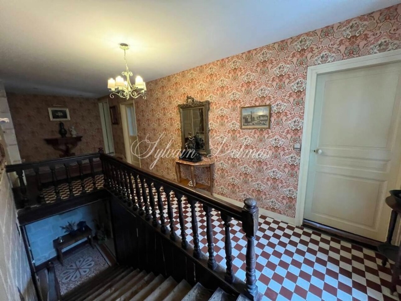 Photos 7 - Prestigious - Property for sale 10 rooms CHINON (37)