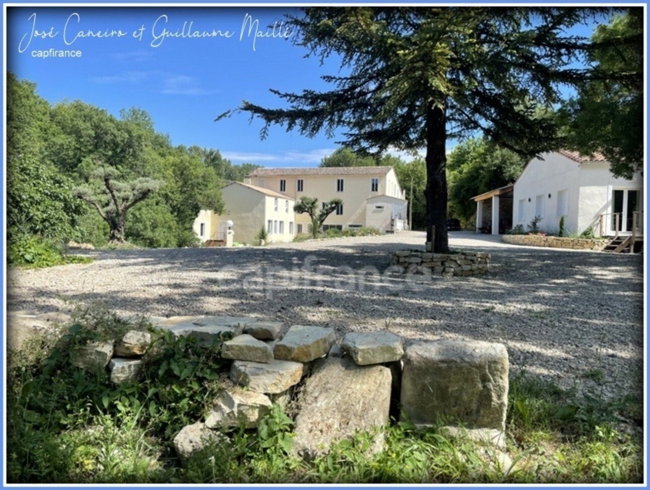 Photos 2 - Touristique - MOULIN A EAU du XV ème avec piscine sur un terrain boisé de 14000 m²