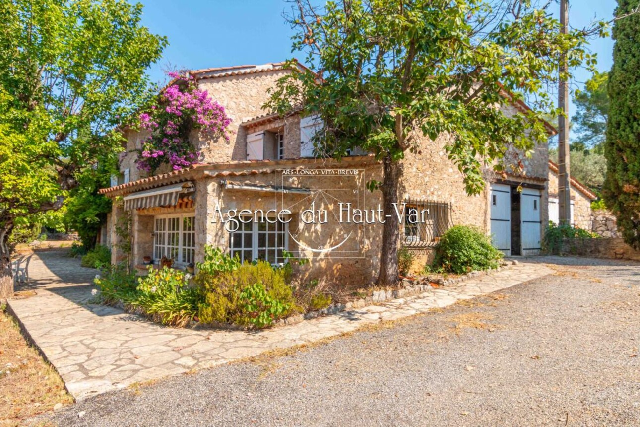 Photos 7 - Prestige - Vignes et oliviers autour d'une Bastide 17eme siècle, maison