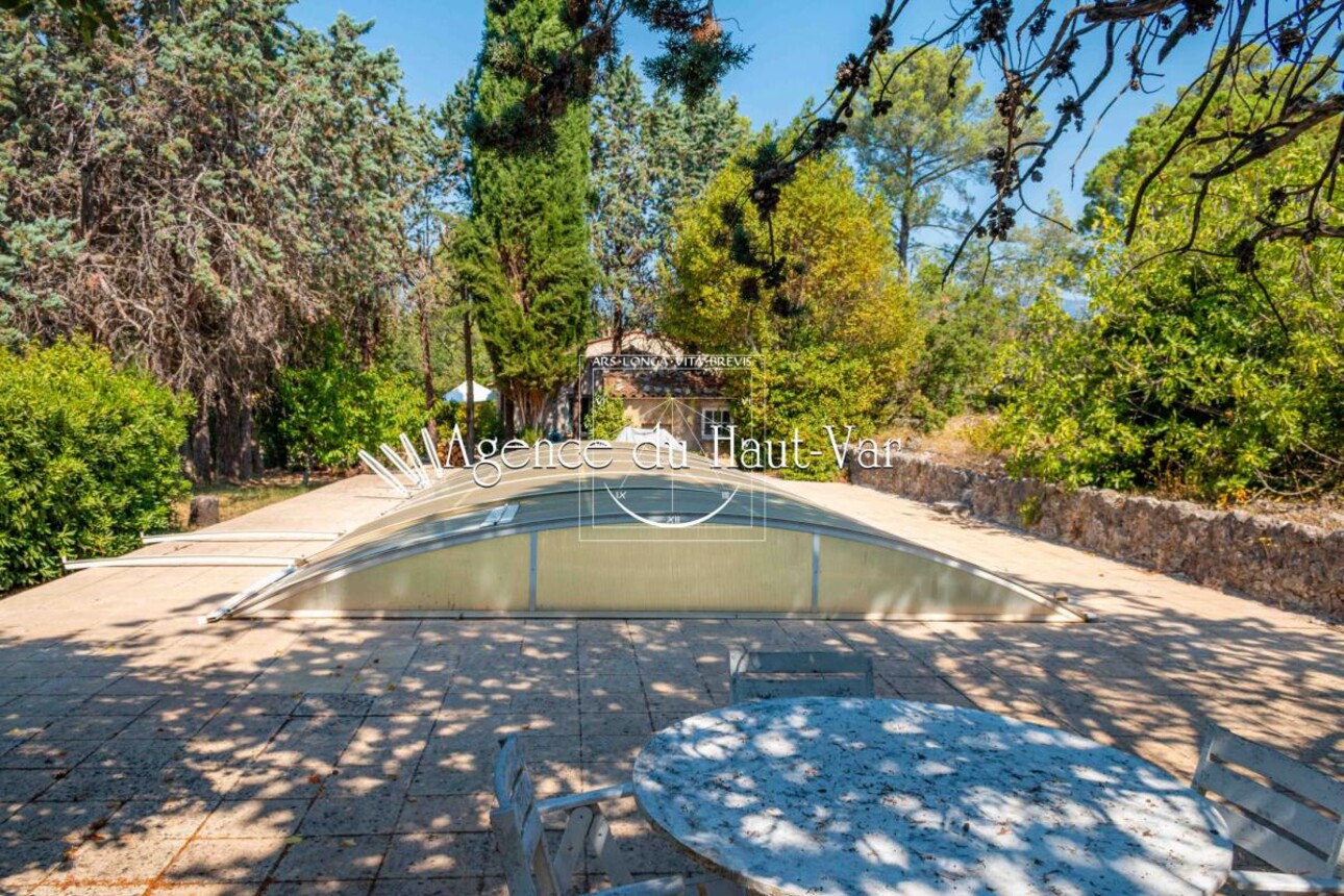 Photos 9 - Prestige - Vignes et oliviers autour d'une Bastide 17eme siècle, maison