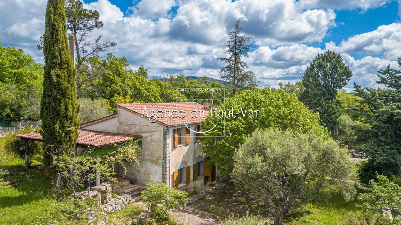 Photos 4 - Touristique - Petite propriété : deux maisons en pierres sur 1,3 hectares