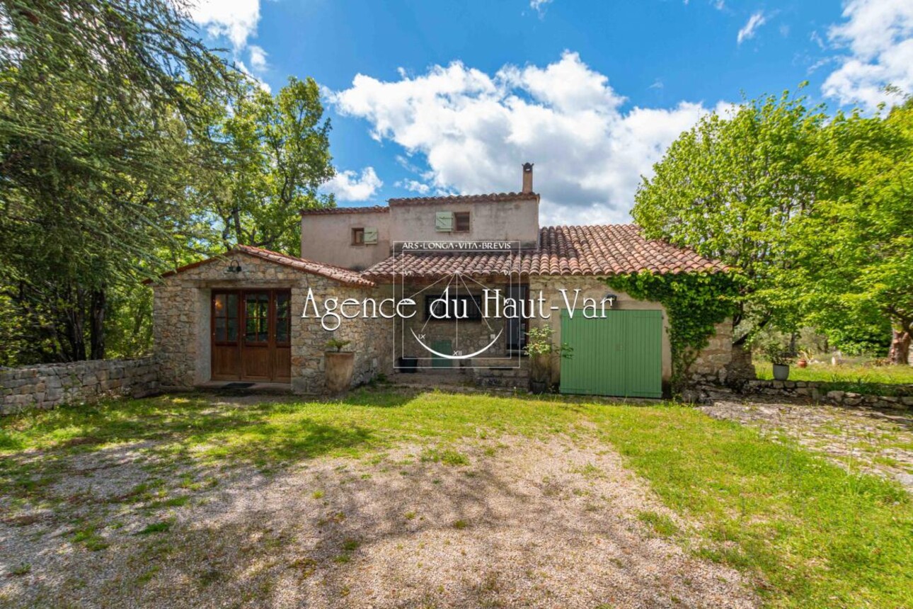 Photos 5 - Touristique - Petite propriété : deux maisons en pierres sur 1,3 hectares