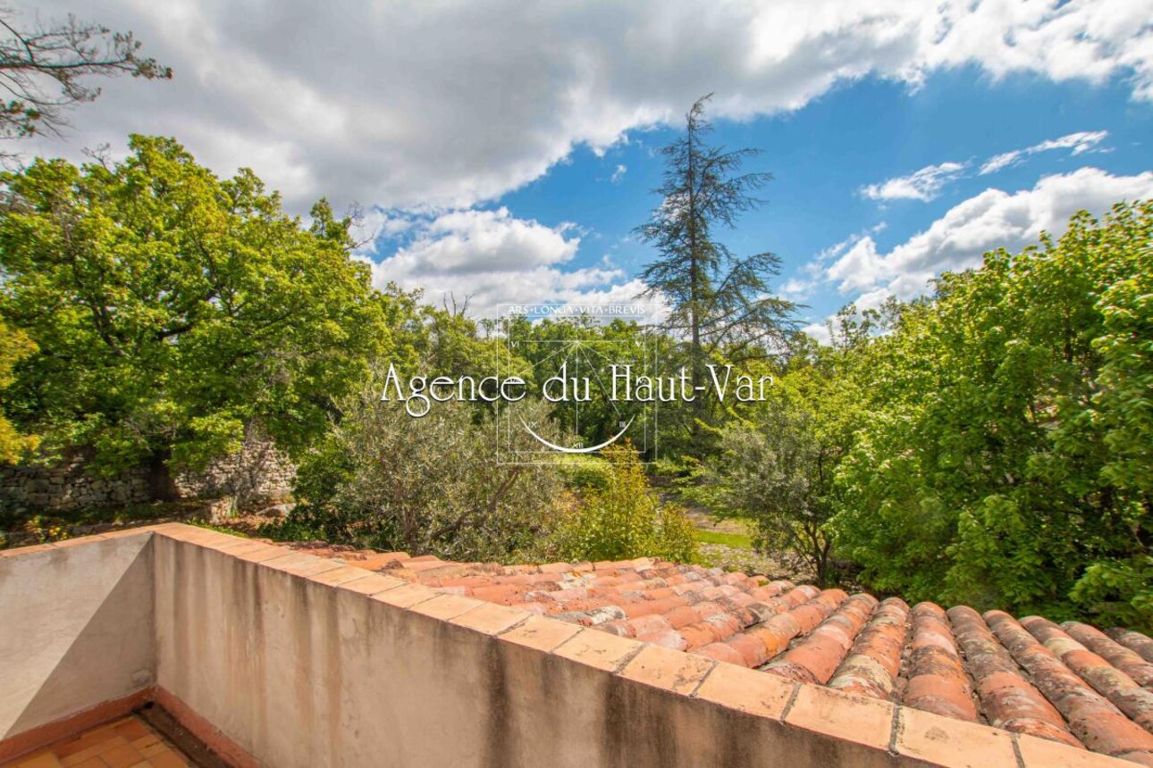 Photos 26 - Touristique - Petite propriété : deux maisons en pierres sur 1,3 hectares