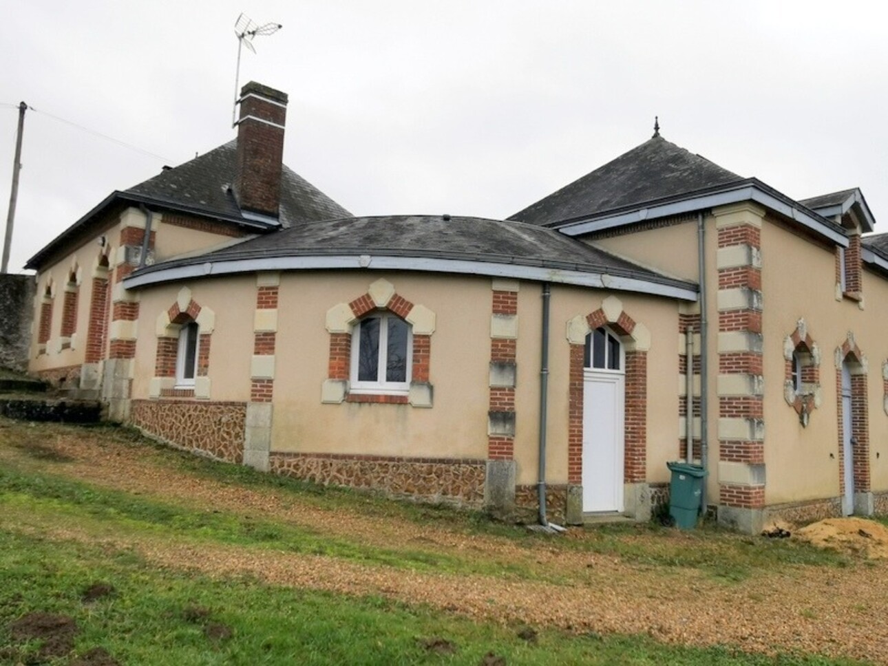 Photos 16 - Equestrian - Dpt Sarthe (72), à vendre CONFLANS SUR ANILLE propriete P3 de 63 m² - Terrain de 30 000,00 m²