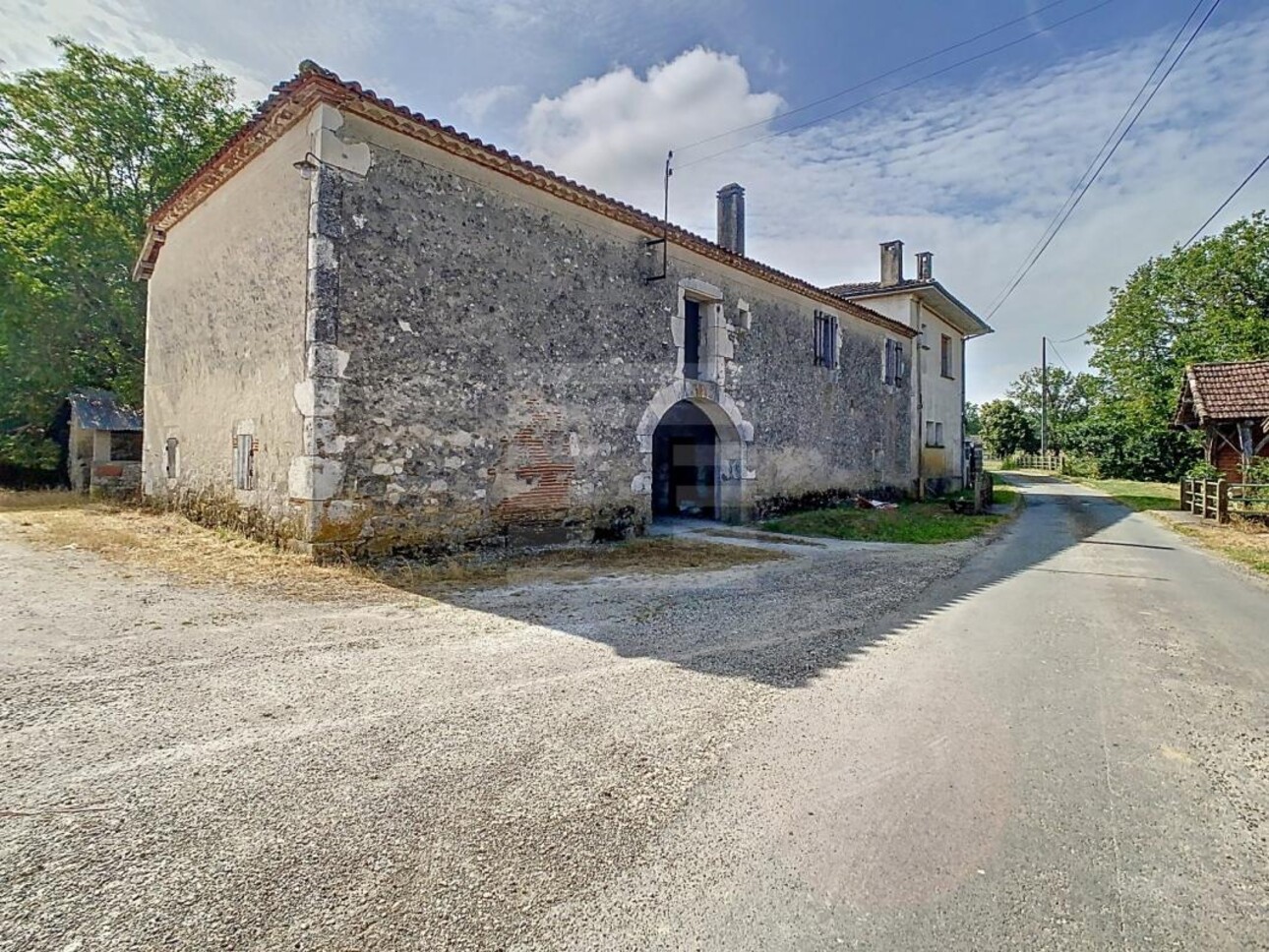 Photos 3 - Agricultural - Farm with outbuildings